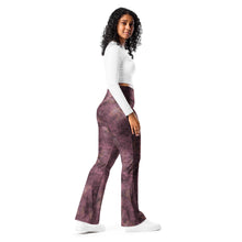 Load image into Gallery viewer, Glitter Grunge Burgundy Flare leggings
