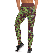 Load image into Gallery viewer, Blackberries Wine Yoga Leggings