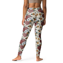 Load image into Gallery viewer, Thorned Creme Yoga Leggings