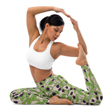 Load image into Gallery viewer, Blackberries Creme Yoga Leggings